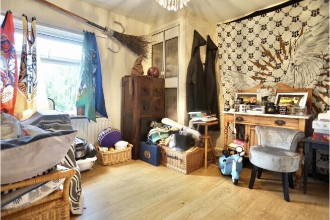 Photo 9