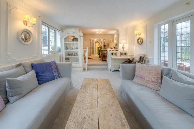 Sitting Room.jpg