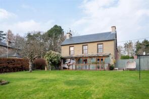Orchard Mount, Highfield Road, Scone PH2 6RL