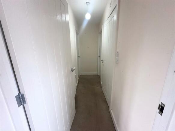 Hallway.jpg
