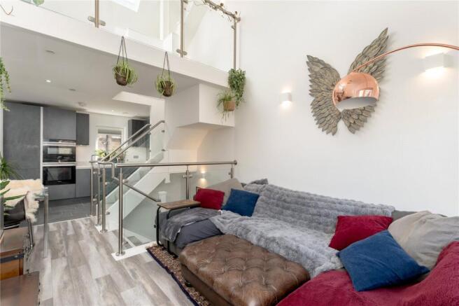 Sitting Room/Kitchen