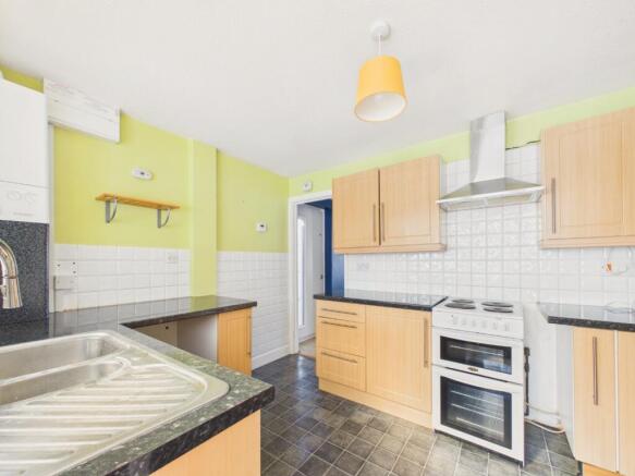 2 bed Semi-Detached for sale Image 6