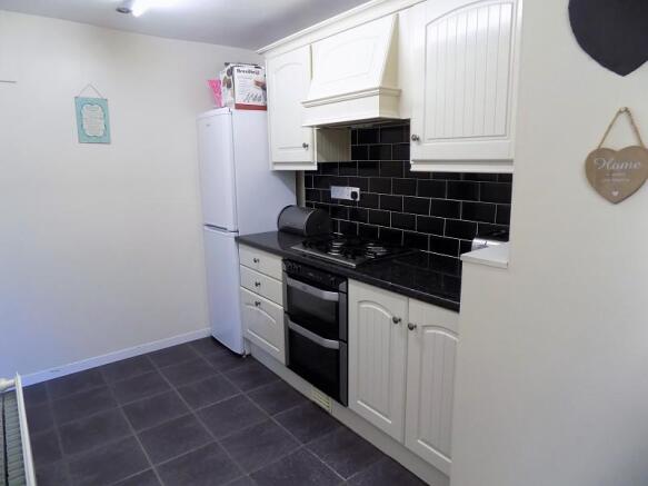 L-Shaped Kitchen