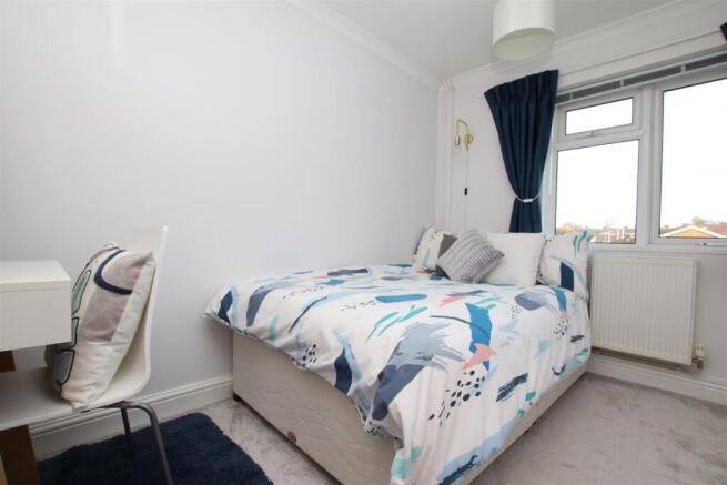 Bedroom 2.JPG