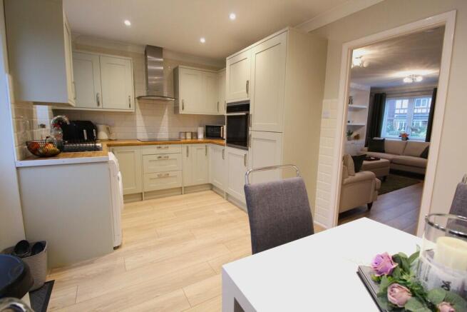 kitchen diner 2