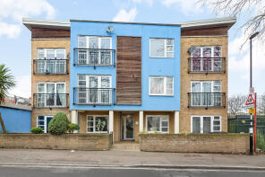 Flat 8, 1, Lucas Street, London SE8 4QH