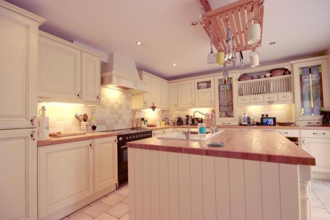 Kitchen Diner