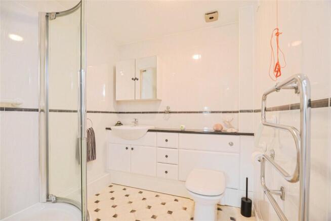 1 bed Apartment for sale Image 5