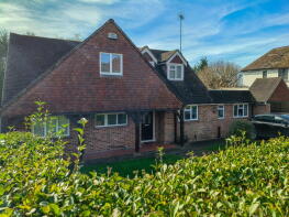8, Church Way, Oxted RH8 9EA