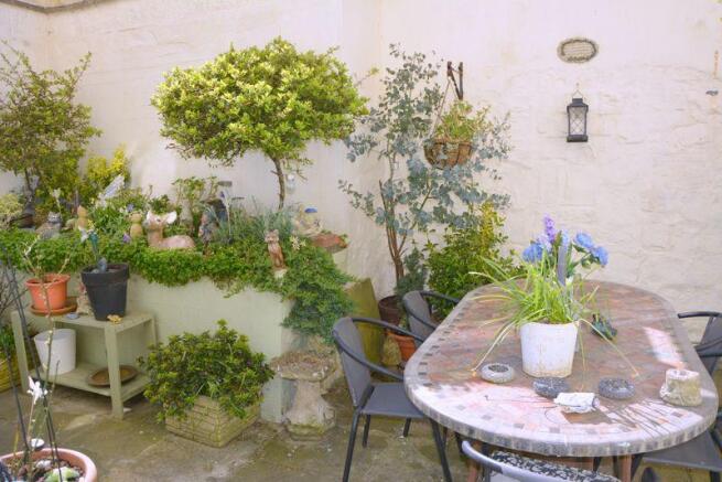 Courtyard Garden