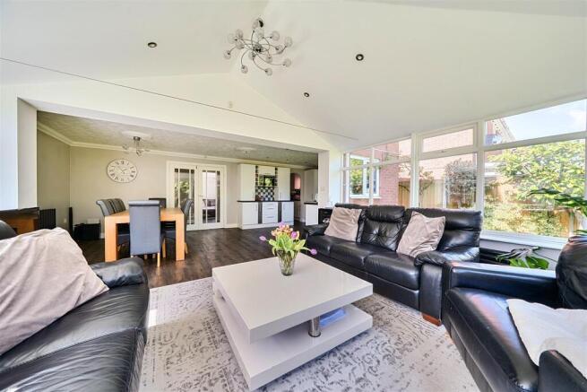 28 Allfrey Close, Lutterworth