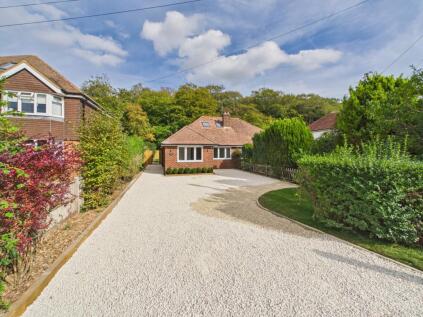 Spurlands End Road, Great Kingshill, High Wycombe, Buckinghamshire, HP15 6HX