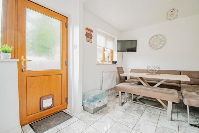 Kitchen/Dining