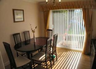 Dining room  98 x 91
