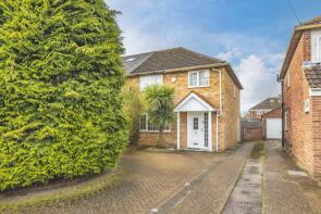 10, Morley Close, Slough SL3 8DN