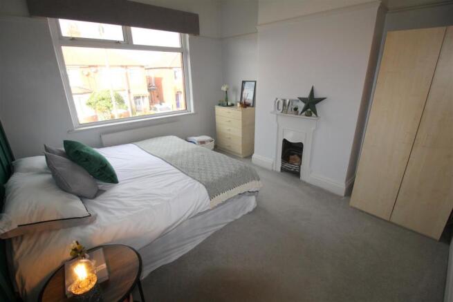 Cudworth Road, 26, bed 1.JPG