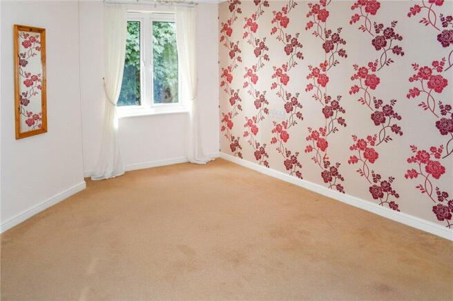 1 bed Apartment for sale Image 5