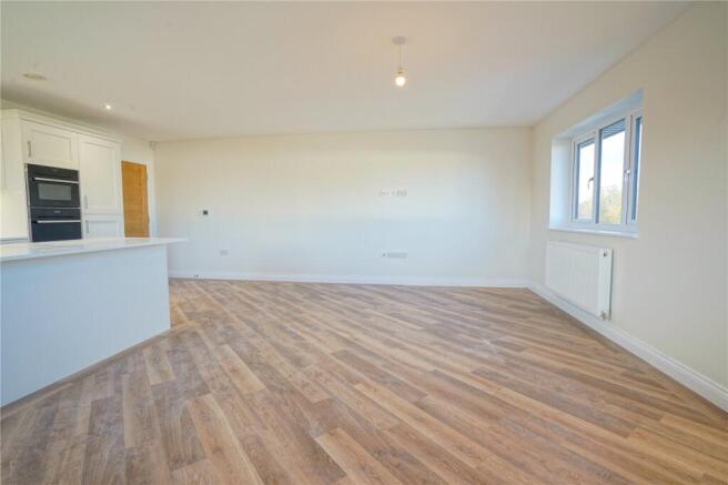 2 bed Apartment for sale Image 7