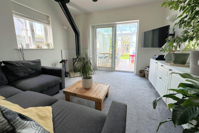 House in Fareham, Hampshire - More