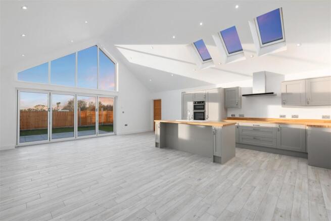 Open Plan Living/Kitchen/Diner