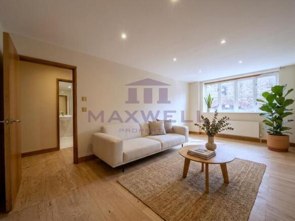2-Bedroom Apartment with Parking ¿ Kingsley Mews,