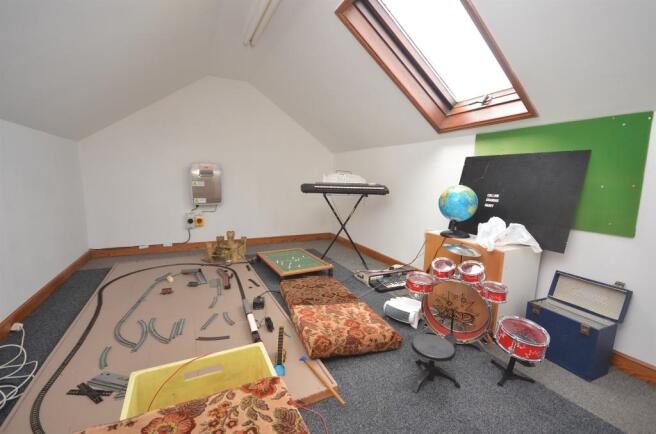 Photo 11