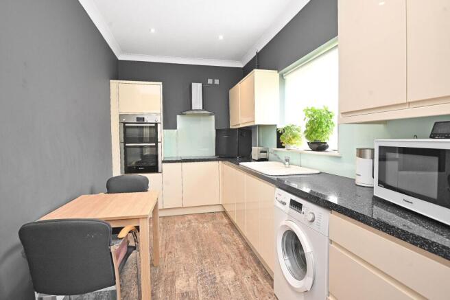 2 bed Detached Bungalow for sale Image 5