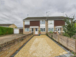 106, Rowland Way, Aylesbury HP19 7SS