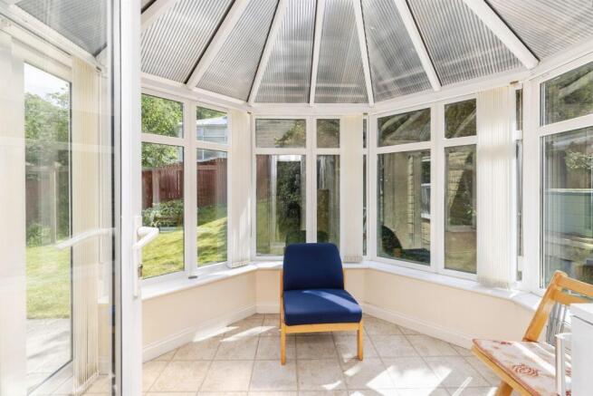 4 bed Detached for sale Image 7