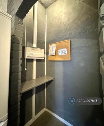 3 bed Terraced to rent Image 5