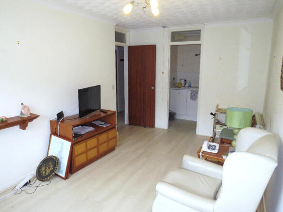 Photo 3