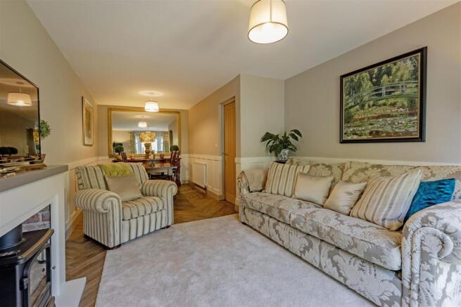 Reception Room-2.jpg