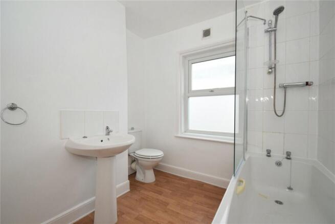 3 bed Terraced for sale Image 6