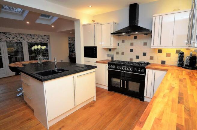 Kitchen 1
