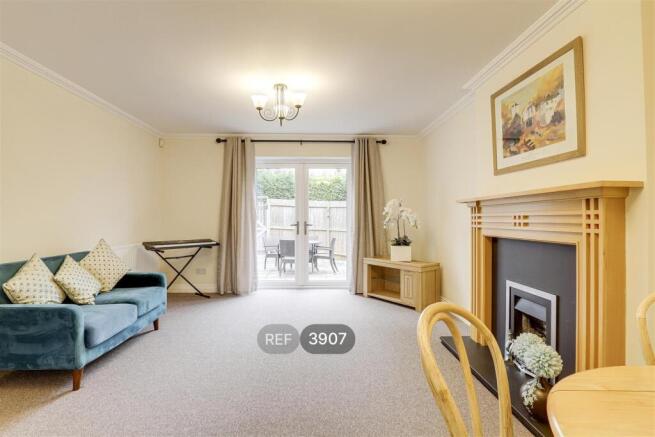 Lounge / Dining room