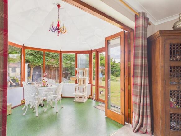3 bed Detached Bungalow for sale Image 12
