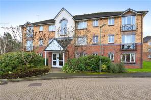 32, Parry Drive, Weybridge KT13 0UU