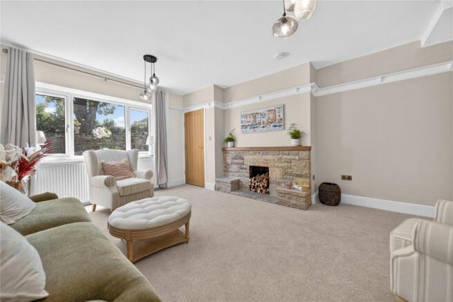 4 bed Semi-Detached for sale Image 7