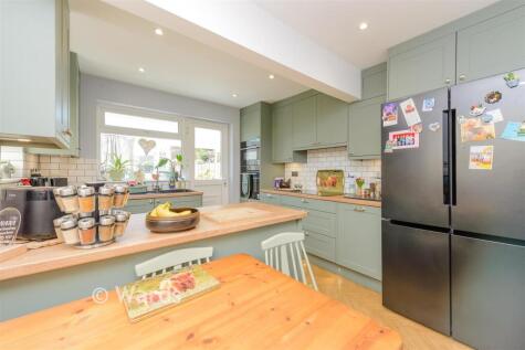 Multon Road, West Kingsdown, Sevenoaks, Kent