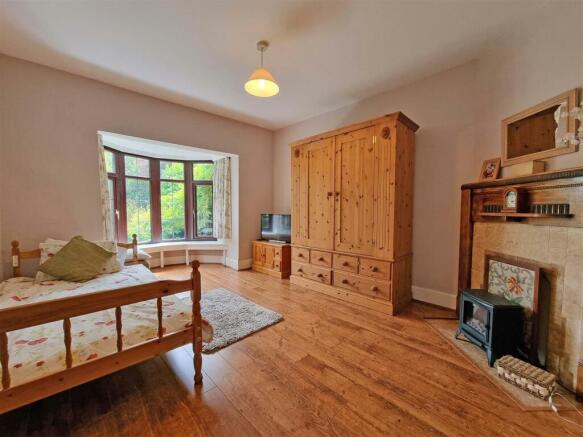 REAR RECEPTION ROOM/BEDROOM