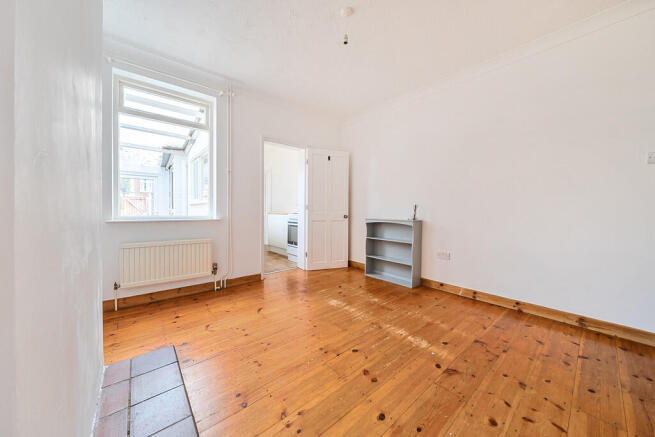 1393008-5-69429b4...