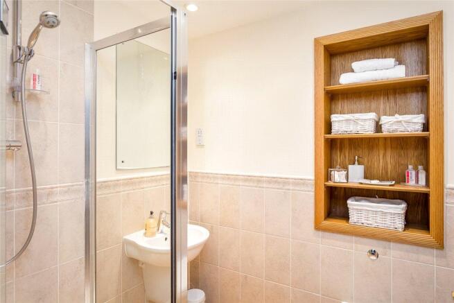 En Suite Shower
