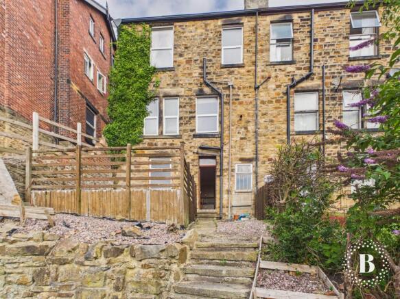 5 bed Terraced for sale Image 10