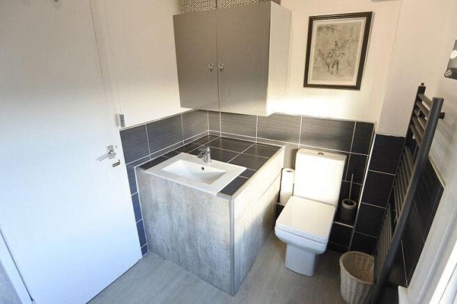 Photo 9
