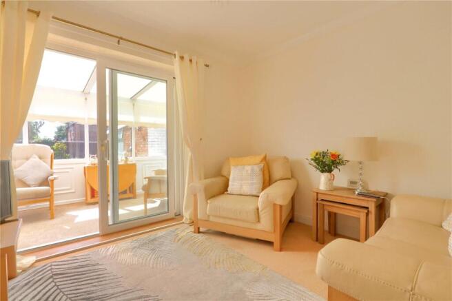 3 bed Bungalow for sale Image 10