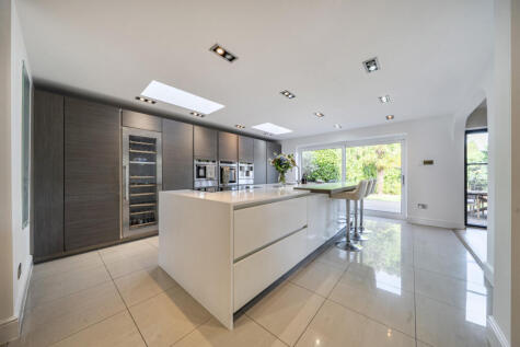 Kevington Drive, Chislehurst, BR7