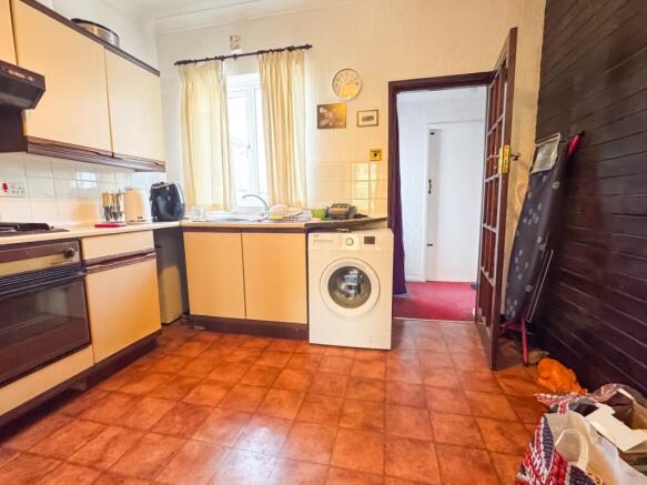 2 bed Terraced for sale Image 8