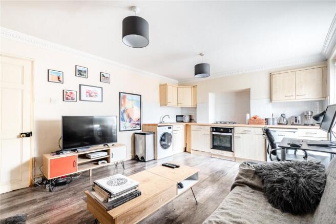 Kitchen/Living Area