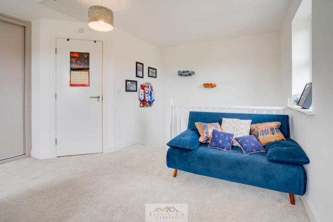 2 bed Terraced for sale Image 12