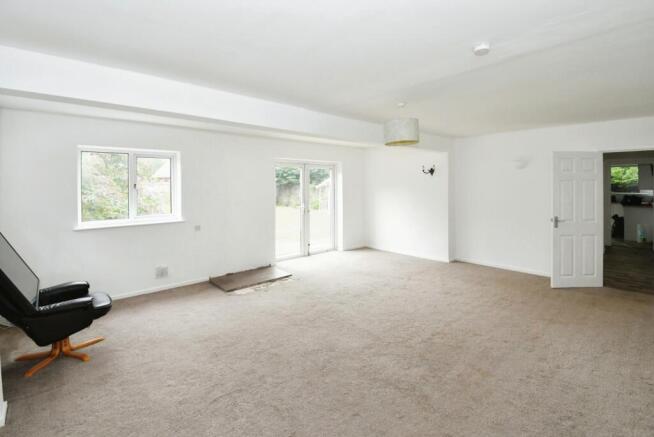 IMAGE 6